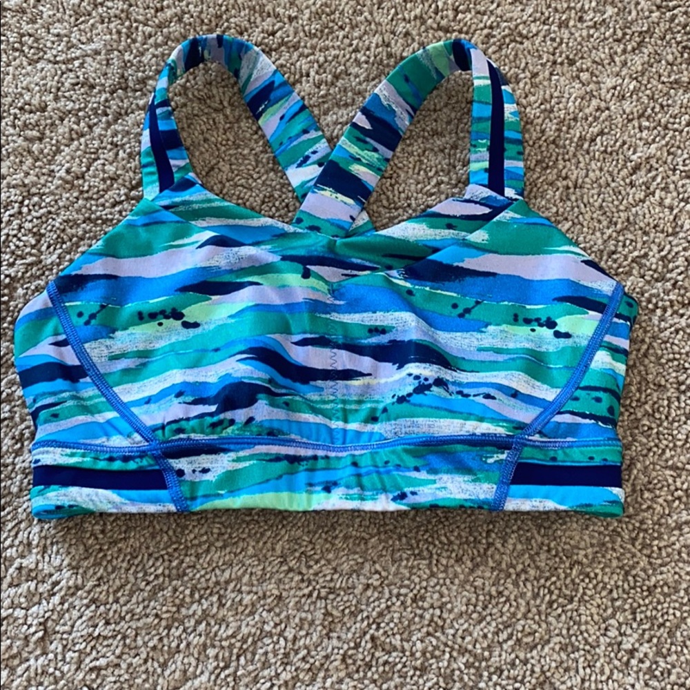 Lululemon Size 6 running bra